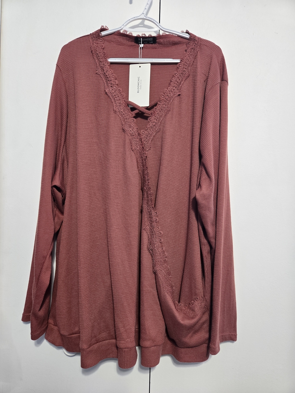 BloomChic Plus Size 28 Waffle Knit Lace Trim Top NWT Dusty Rose